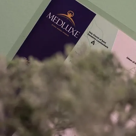 Apartment Medluxe Business